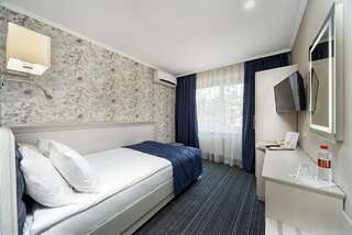 Отель Євроотель Львов Стандартный одноместный номер-4