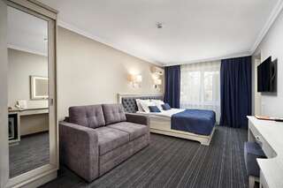 Отель Євроотель Львов Полулюкс-8