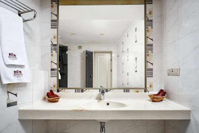 Отель Євроотель Львов-40