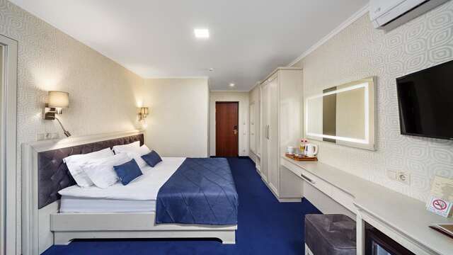 Отель Євроотель Львов-11